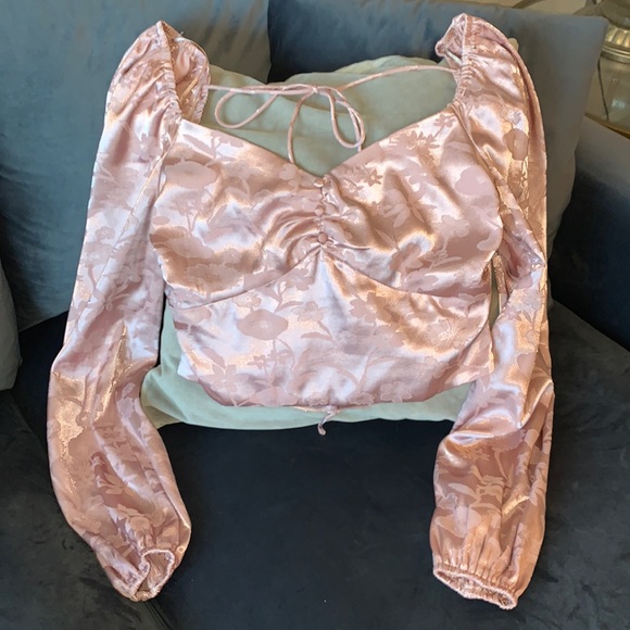 Vici Satin Embossed Open Back Crop Blouse - Picture 8 of 10